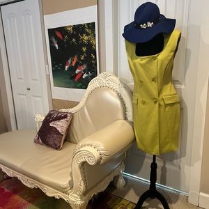 Meet your Posher, “The Cottage Roof 88